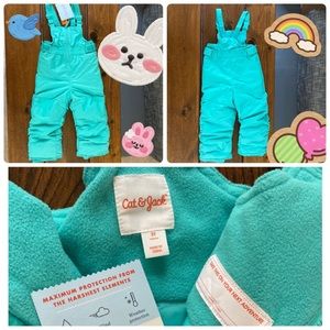 Brand new Cat and Jack 3T snow romper